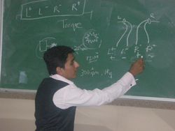 Junk Funk Robotics workshop by Techno Gravity 
						Solutions at Children´s Academy, Ashok Nagar, Mumbai in 2010-11
