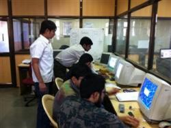 Live-wire Robotics workshop by Techno Gravity 
						Solutions at K.J.Somaiya Institute of Technology in Mumbai with Entrepreneurship cell 2010-11